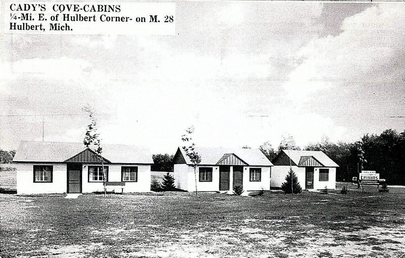 Handshake Motel (Cadys Cove Cabins, Cadys Motel, Cadys Motel) - Vintage Postcard Of Cadys